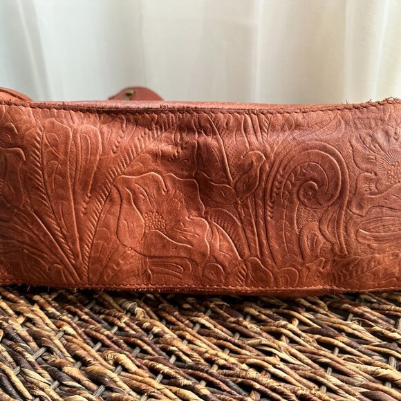 Cognac American Leather Co Tote - Picture 8 of 9